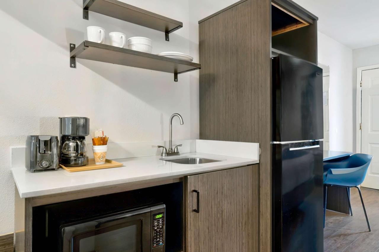 Studio 6 Waco Downtown Baylor Екстериор снимка