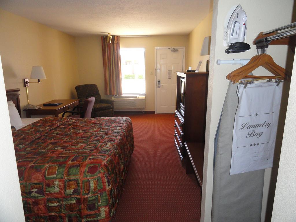 Studio 6 Waco Downtown Baylor Екстериор снимка